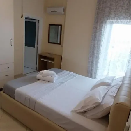 Апартаменты Collaku Apartment's *