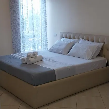 아파트 Collaku Apartment's Vlorë