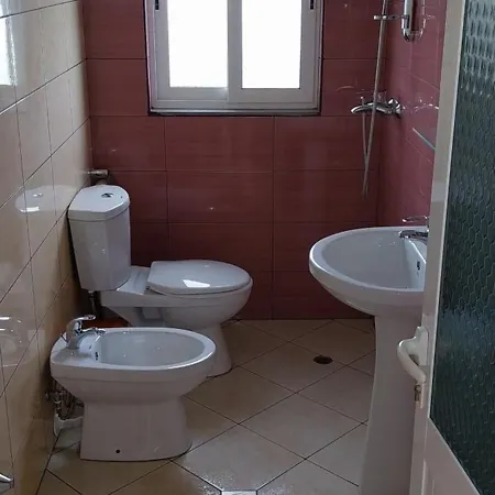 Collaku Apartment's Влёра