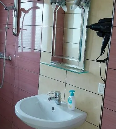 شقة Collaku Apartment's فلورا