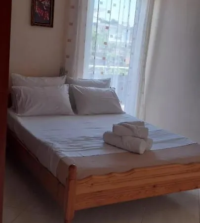 Appartamento Collaku Apartment's *